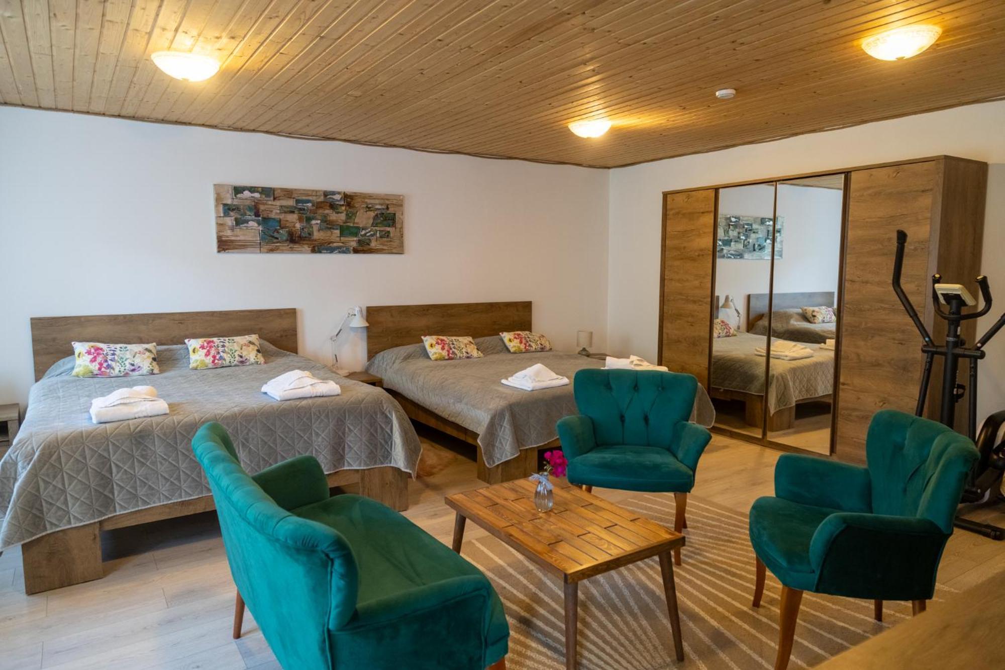 Farm stay Complex Turistic Casa Anastasia