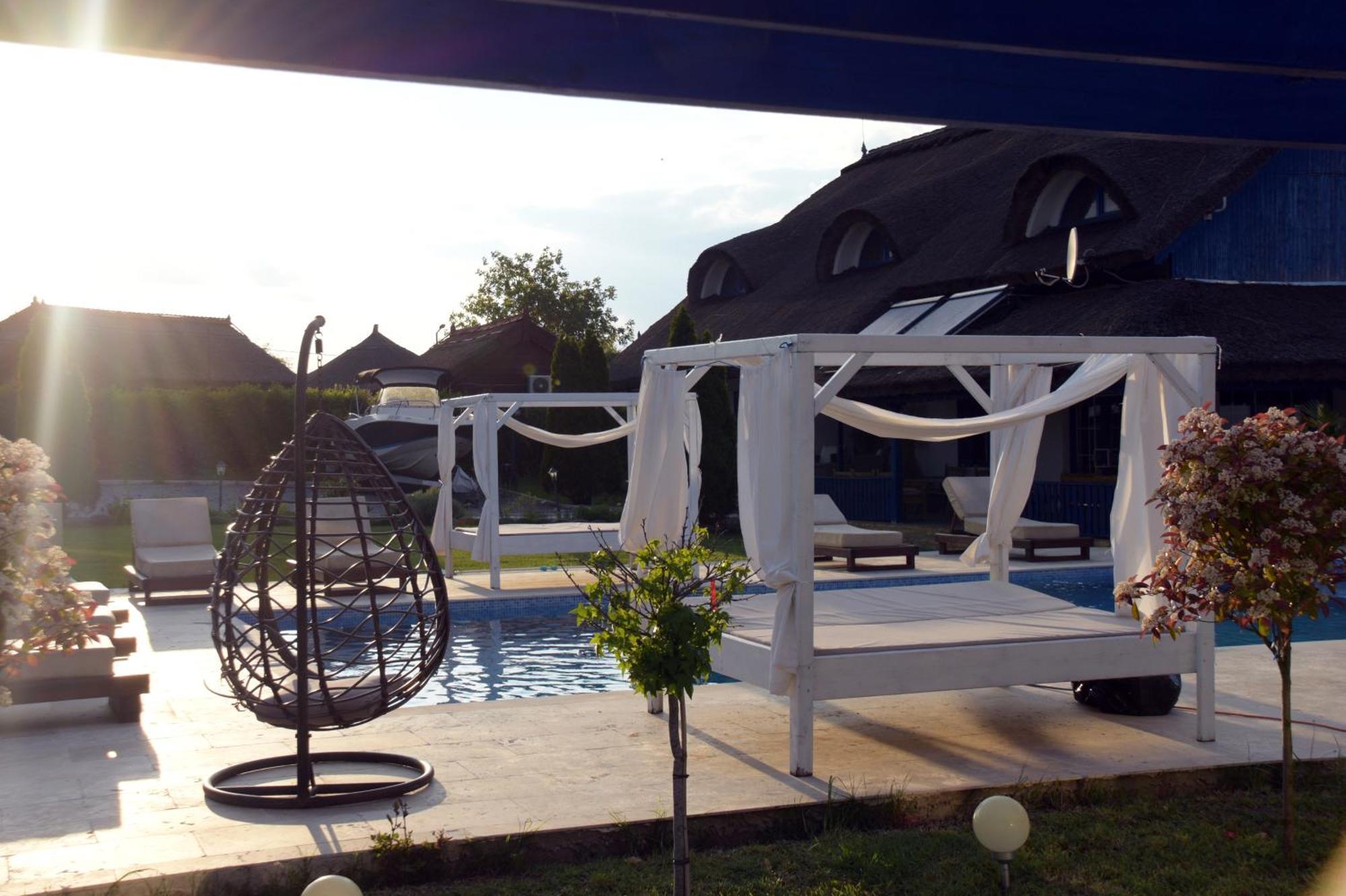 Farm stay Complex Turistic Casa Anastasia Murighiol